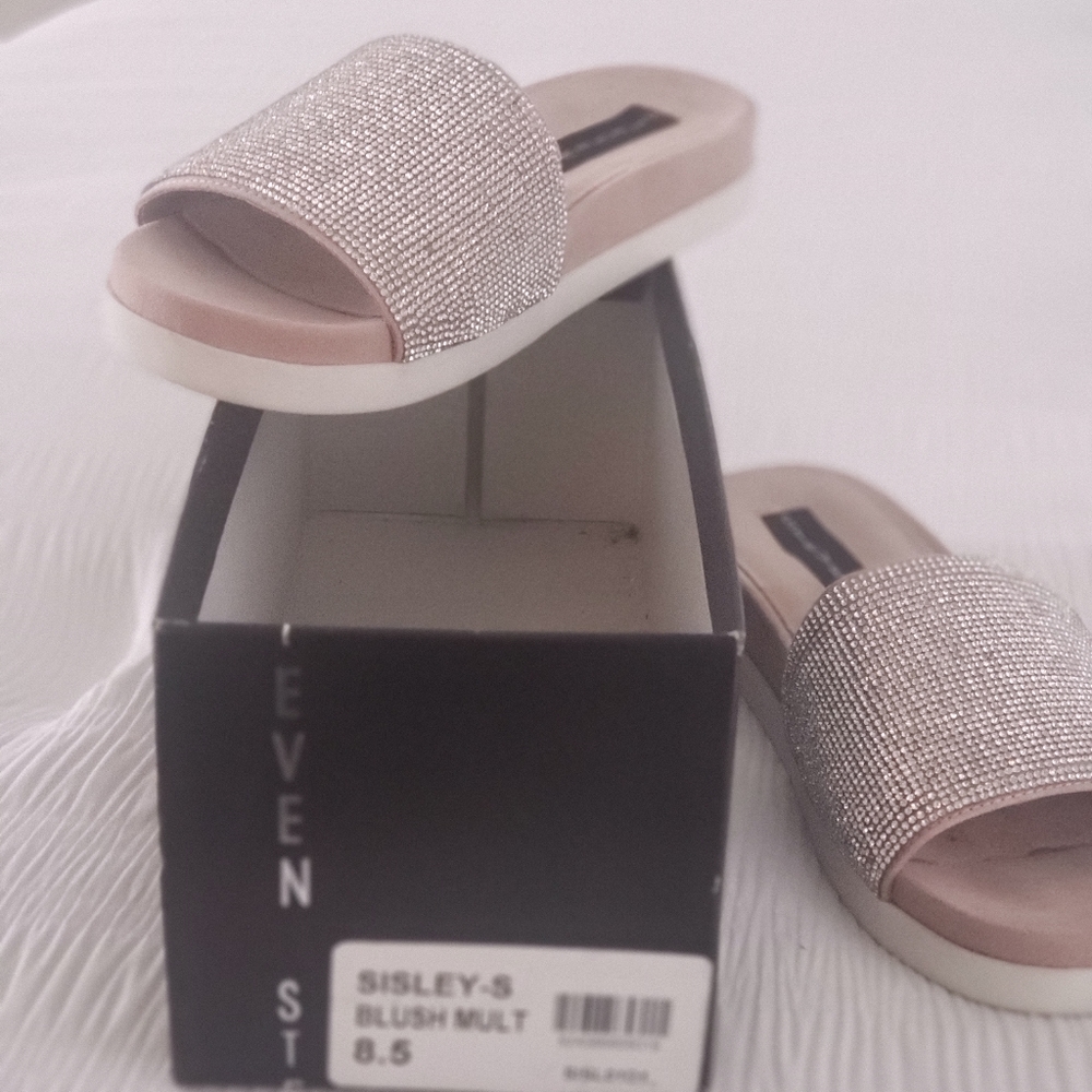 STEVE MADDEN SLIDES